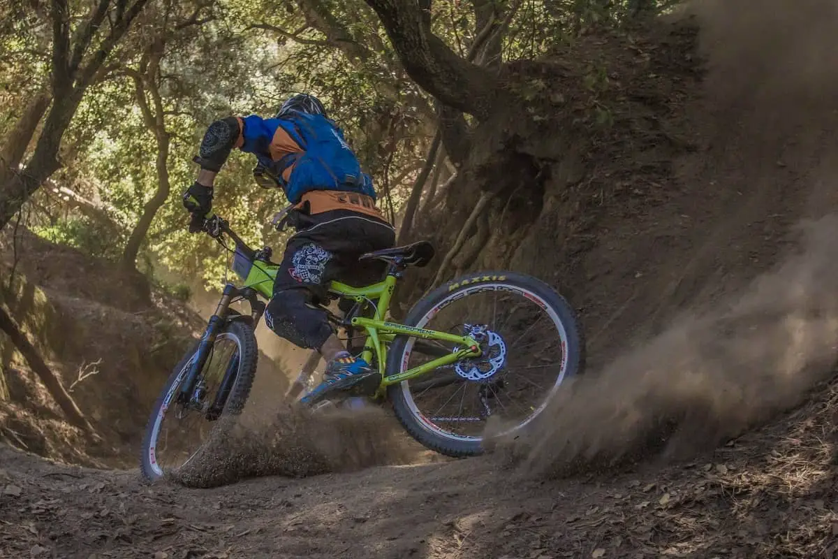 With a full face MTB helmet removable chin guard, you too will be kicking up some dirt on a country trail