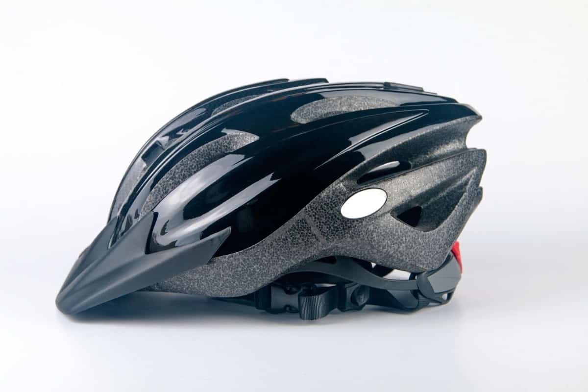 black mountain bike helmet